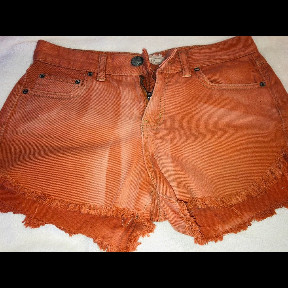 S009 short FREE PEOPLE